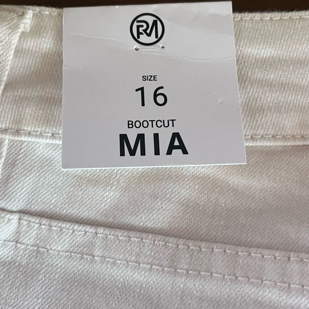 NWT RFM MIA Raw Hem‎ Bootcut Cropped Jeans Tummy Control Off White Size 16 NEW - Picture 9 of 16